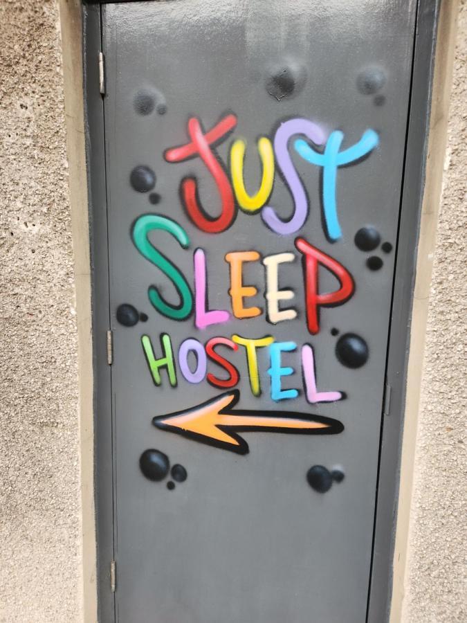 Just Sleep Hostel Edinburgh Exterior photo